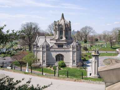 Green-Wood_Cemetery_Chapel_61921