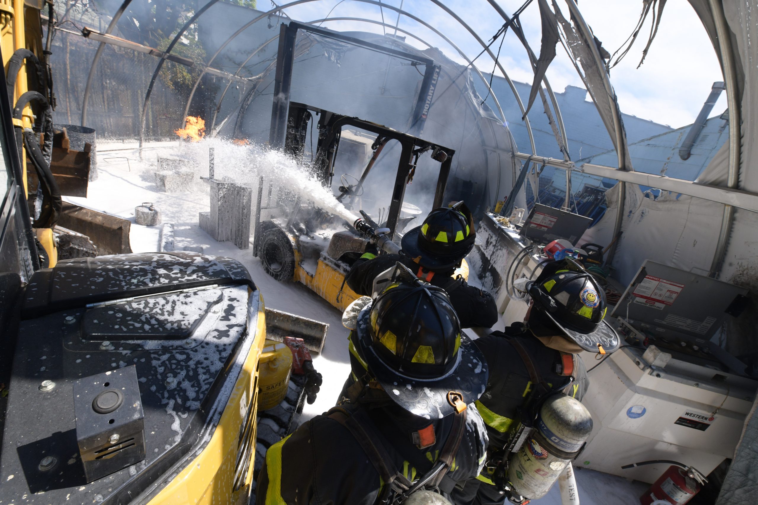 Brooklyn diesel tank blast 'scared the hell out of' residents 2