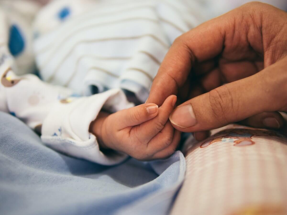 baby-nurses-1200×900