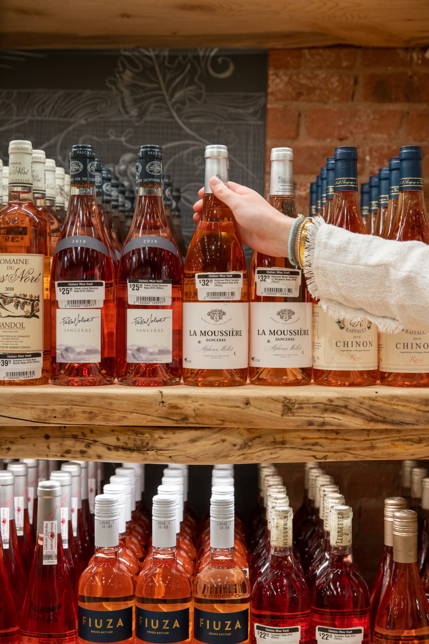 Manhattan wine shop adds rosé sampler for pickup and delivery amNewYork