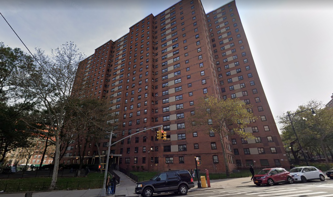 Harlem man shot dead outside Grant Houses NYPD amNewYork