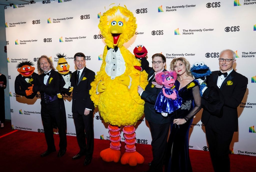 FILE PHOTO: FILE PHOTO: Muppets from Sesame Street, including Big Bird,  arrive for the 42nd Annual Kennedy Awards Honors in Washington