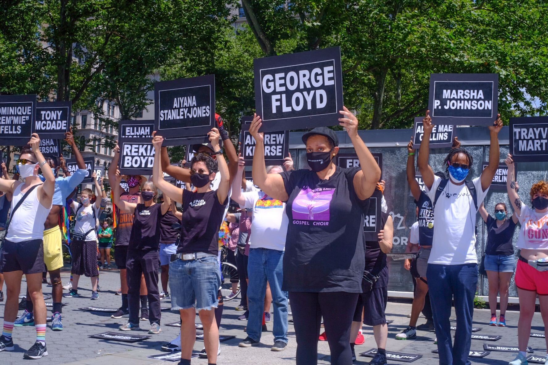 Queer Liberation March hits the streets with the message to 'defund NYPD' 2