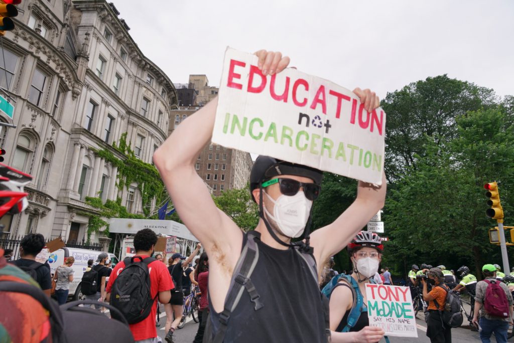 Protesters march towards Wall Street for another day of speaking out against police brutality 5