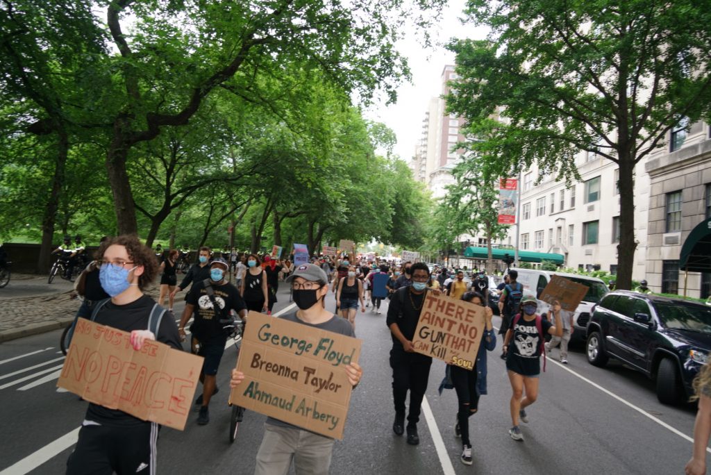 Protesters march towards Wall Street for another day of speaking out against police brutality 6
