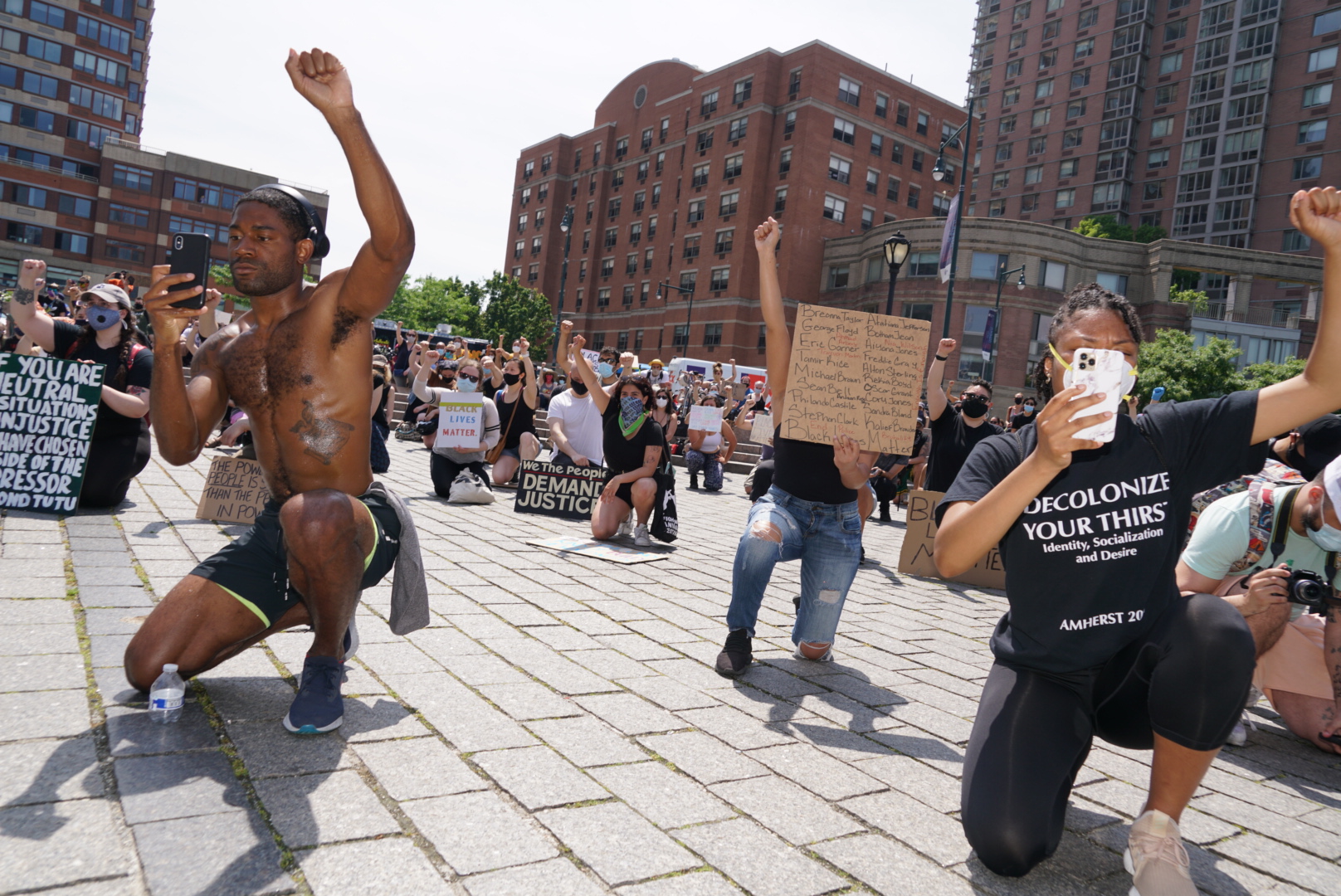 LIVE UPDATES: Curfew back in effect in New York City as protests wind down for day 3