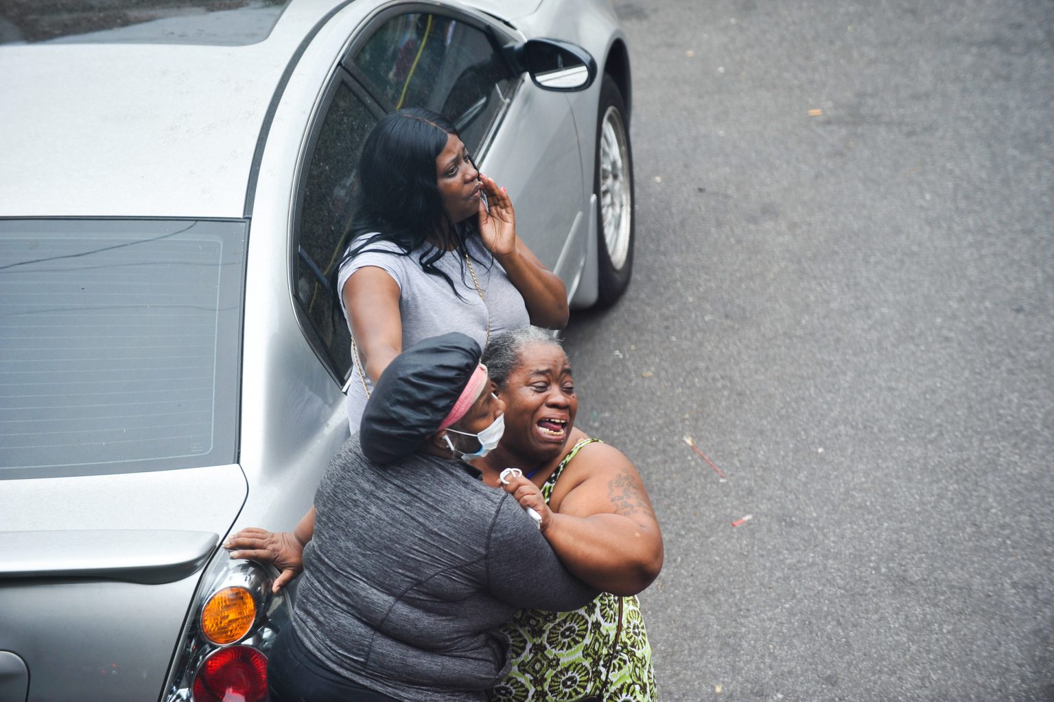 More bloodshed in Brooklyn Two slain in broad daylight shooting