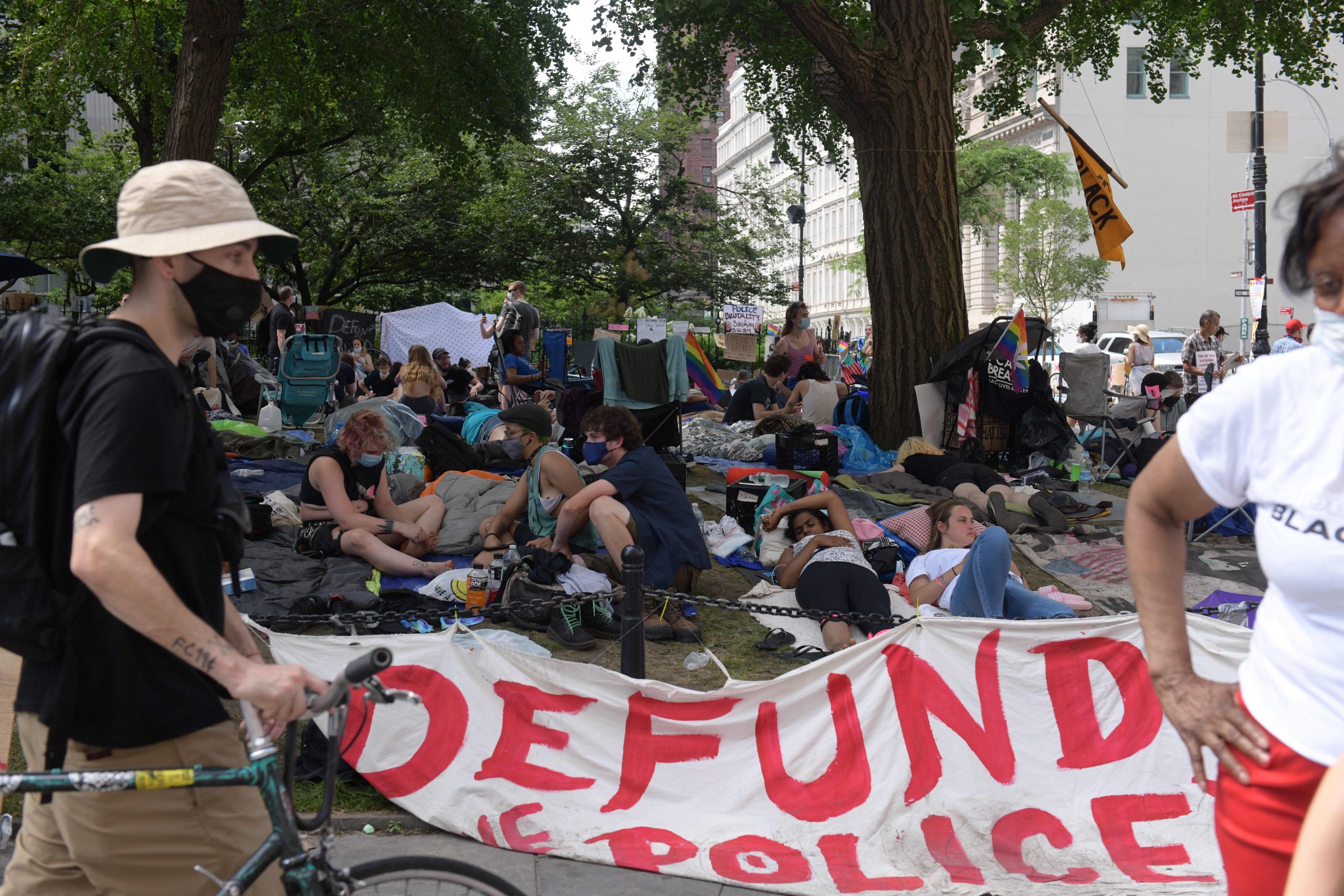 'Let's talk about defunding': City Hall protesters repeat calls to reduce NYPD budget 3