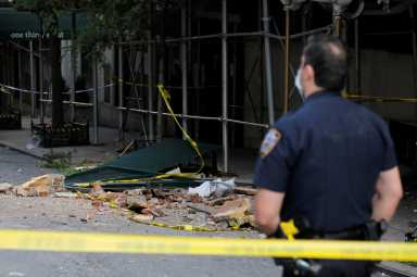 Scaffolding collapse near the corner of Lexington Avenue and East 36th Street in Manhattan, New York City