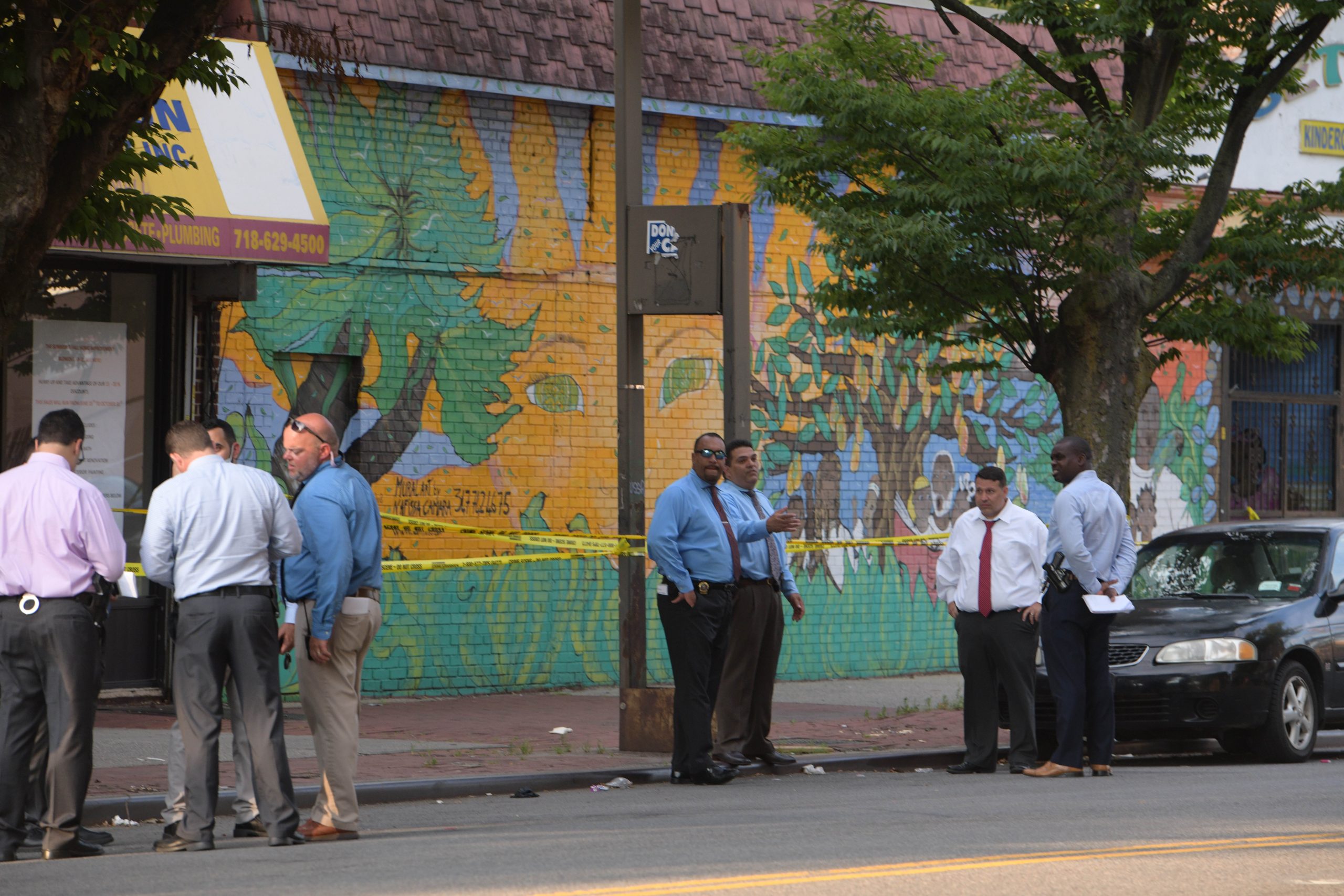 Girl, 13, killed trying to cross six-lane roadway in front of Brooklyn high  school – New York Daily News