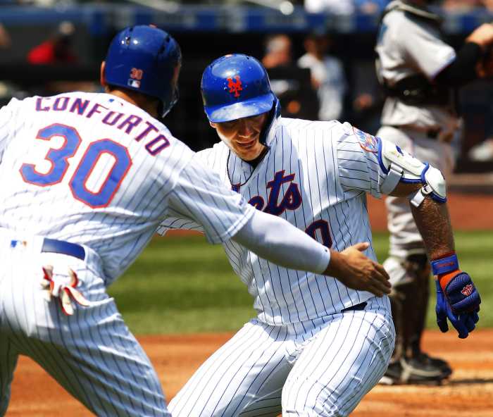 Conforto, Alonso
