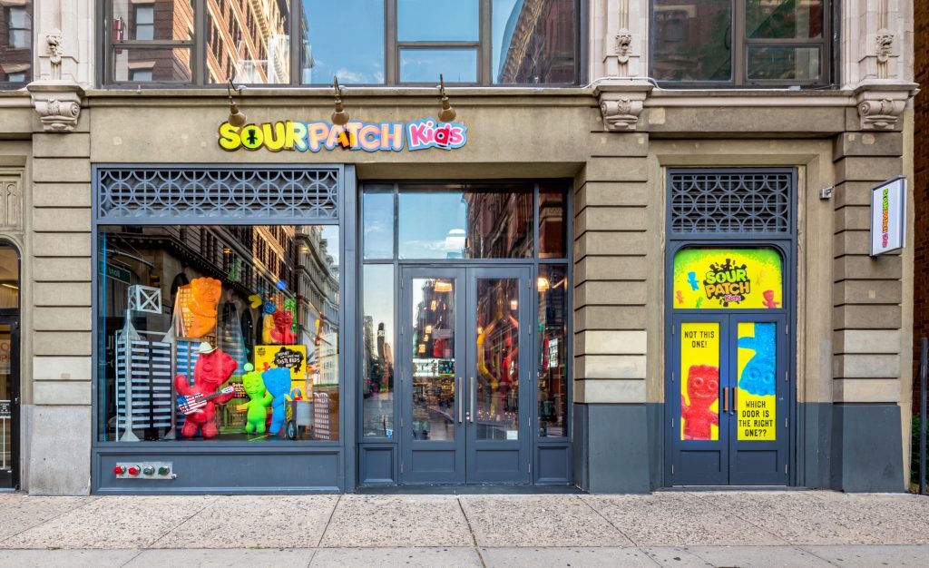 Sour Patch Kids Store, 8.6.2020 – photo by Andrew Werner, AHW_1662