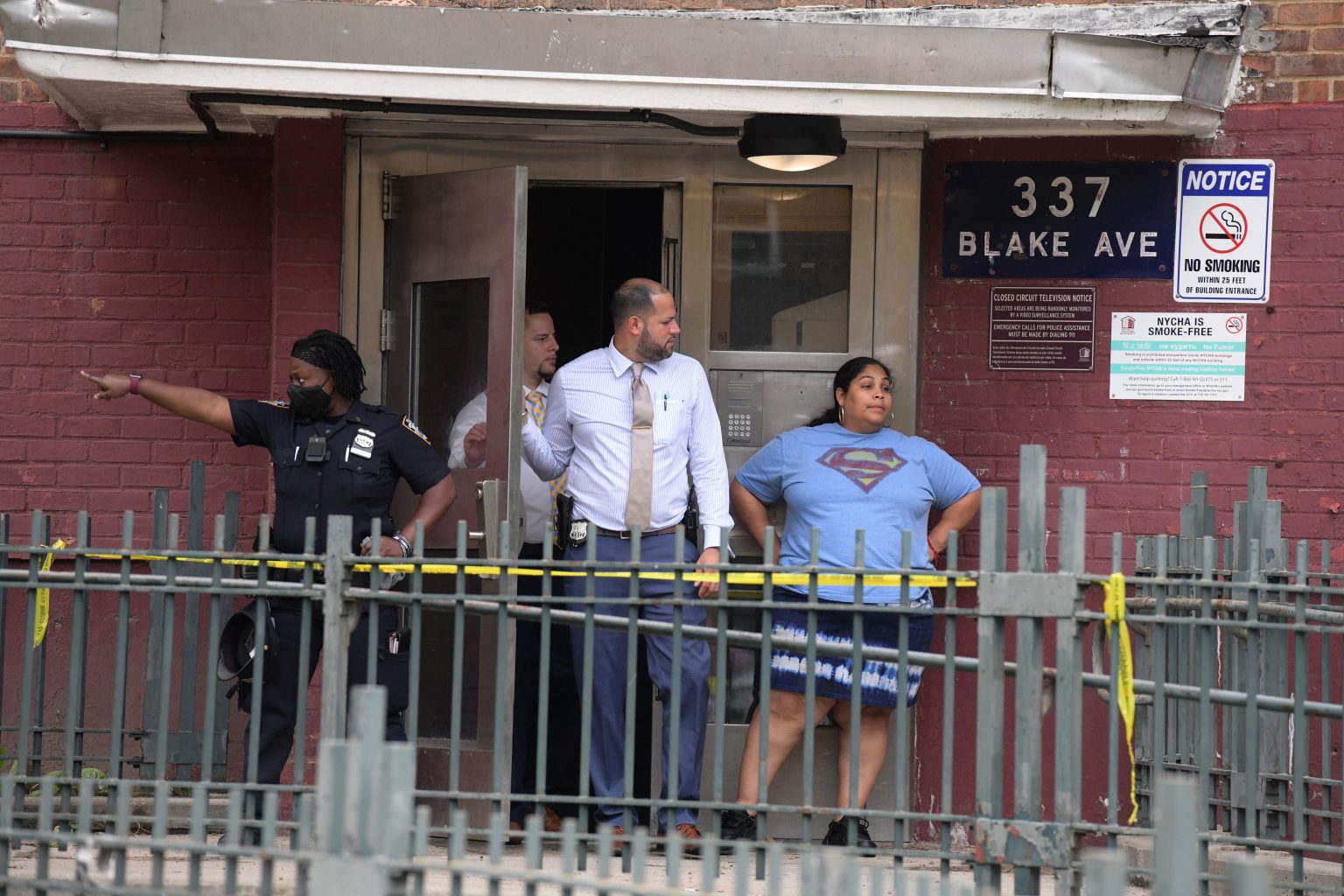 Brooklyn cops try to get a handle on gun violence as another man is shot to death in broad
