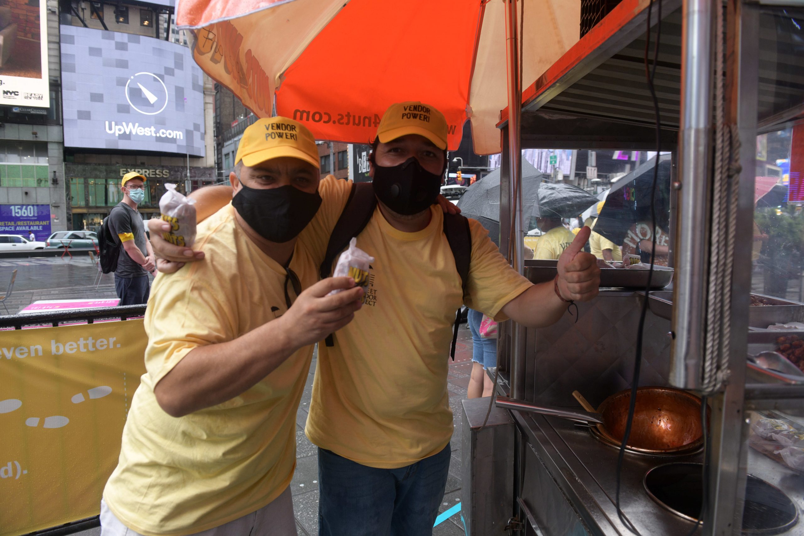 Times Square rally seeks to expand street vendors - but can New York City take it? 7