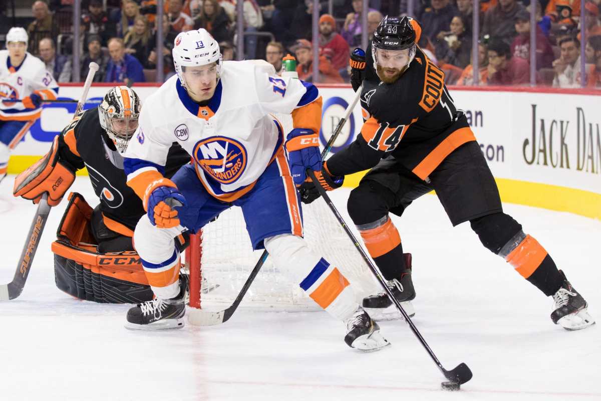 Barzal Couturier