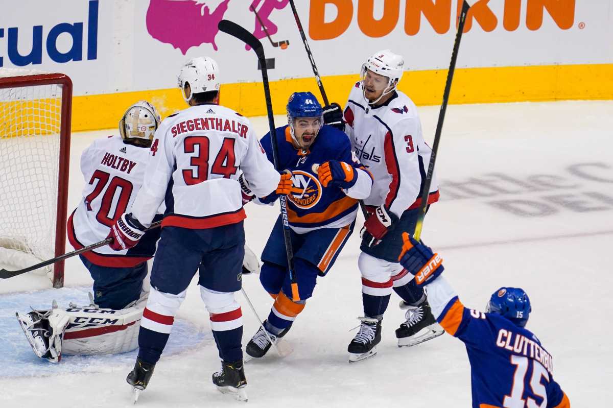 Pageau Clutterbuck Islanders