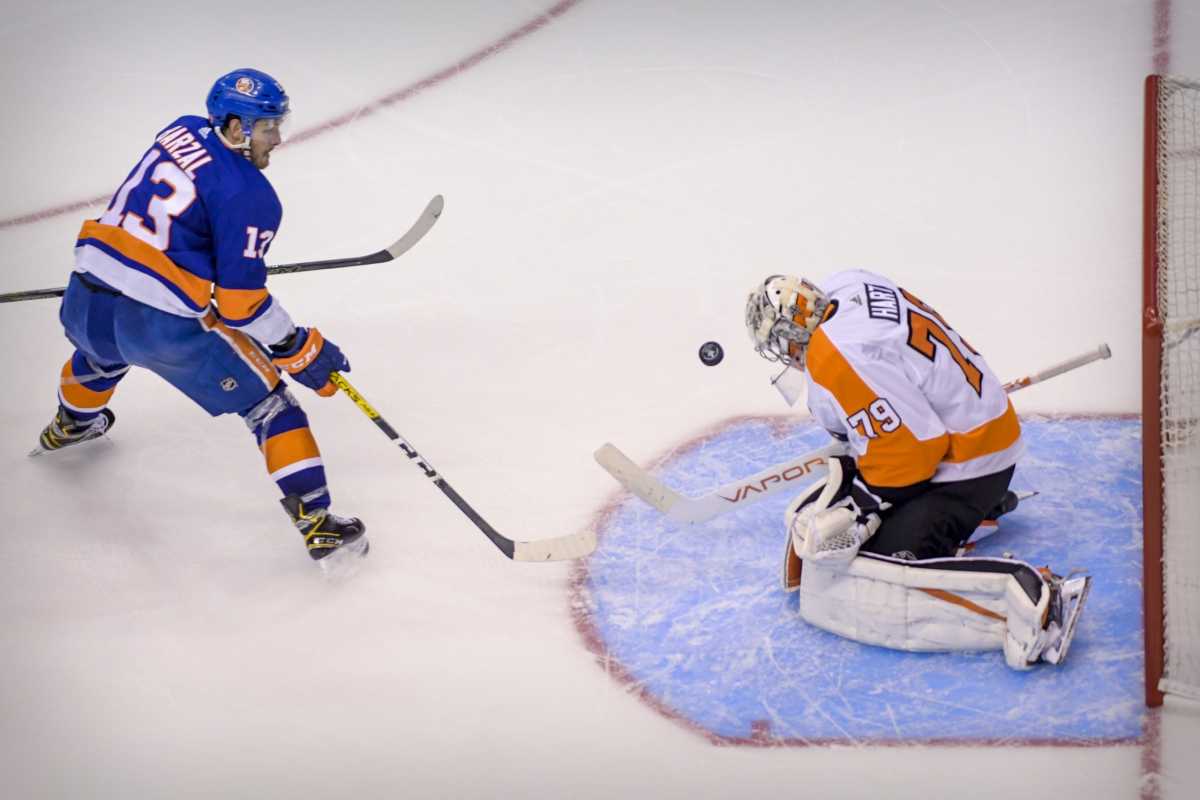 NHL: Philadelphia Flyers at New York Islanders