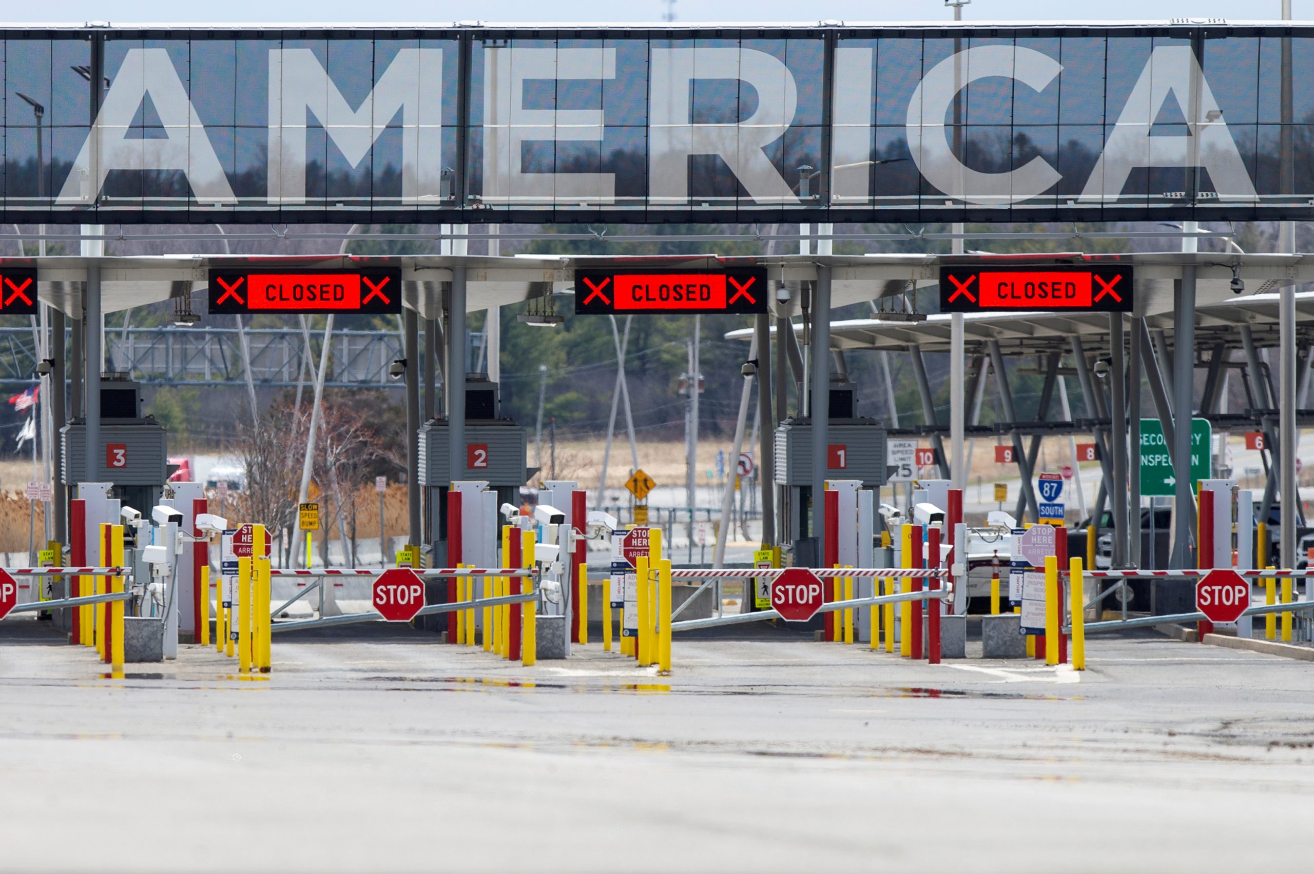 gay usa canada Border crossing Curtis gay stone