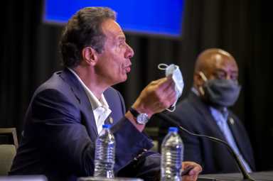 Governor Andrew Cuomo Holds Meeting with Mayor Van Johnson