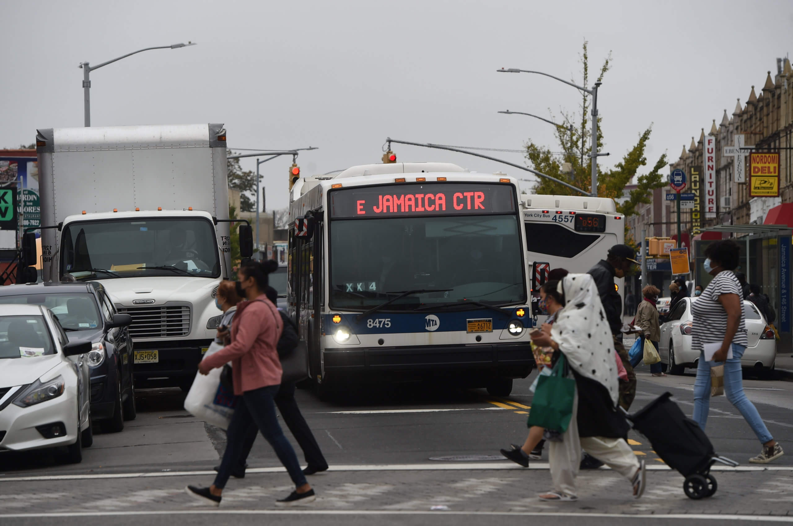 Finish the job! Transit advocates rally in Queens for bus lane completion 5