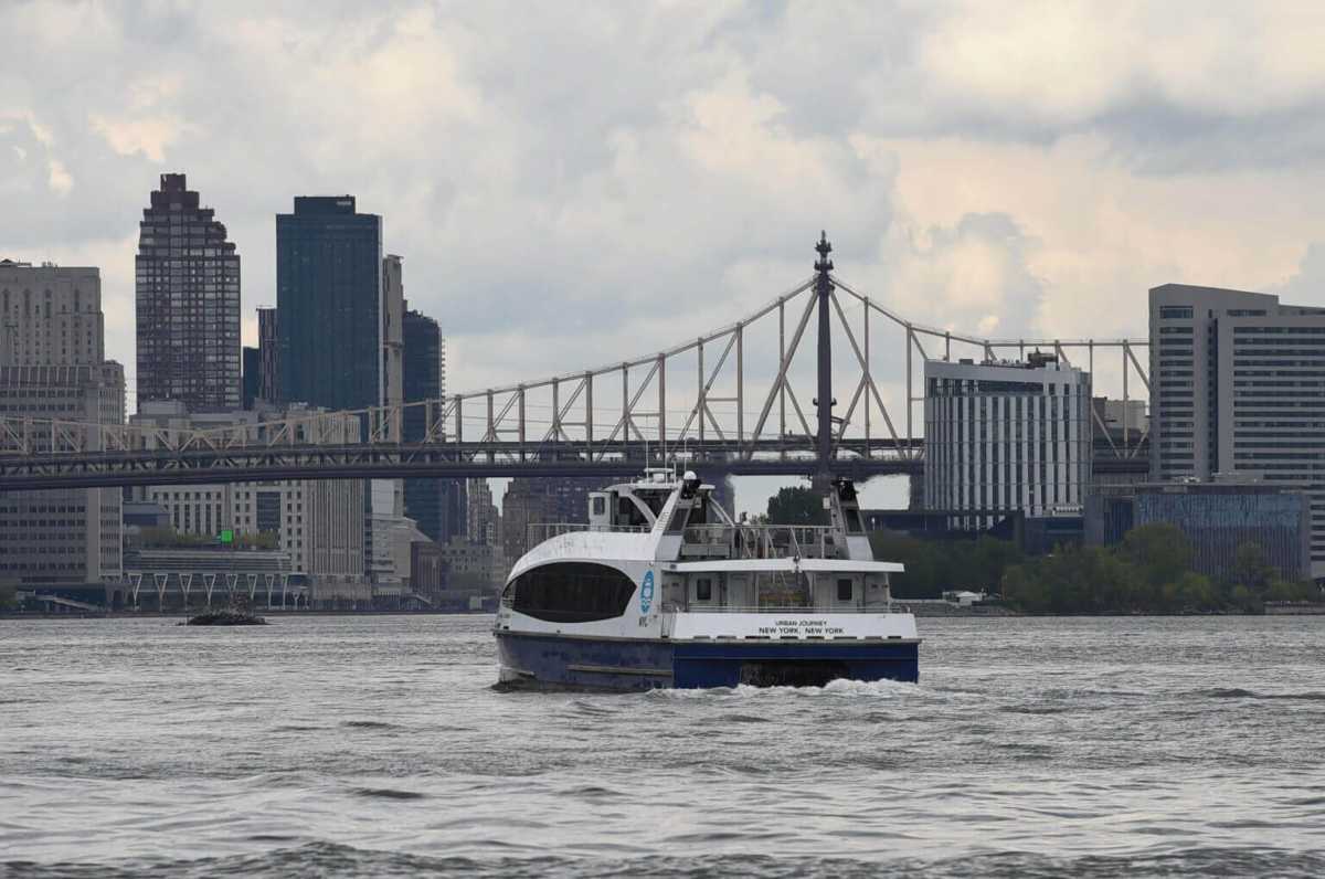 ferry-1536×1019