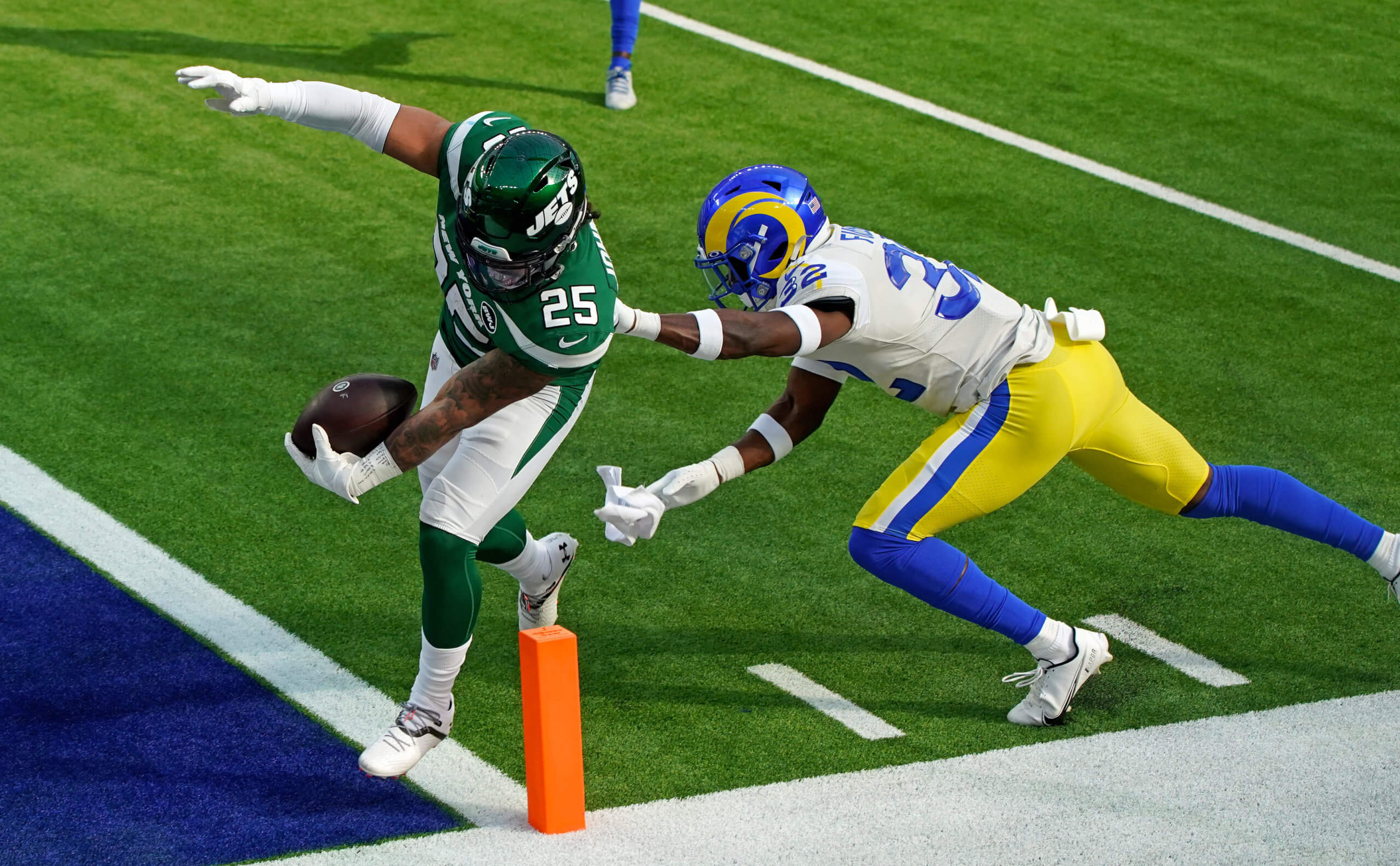 Jets Rams Ty Johnson