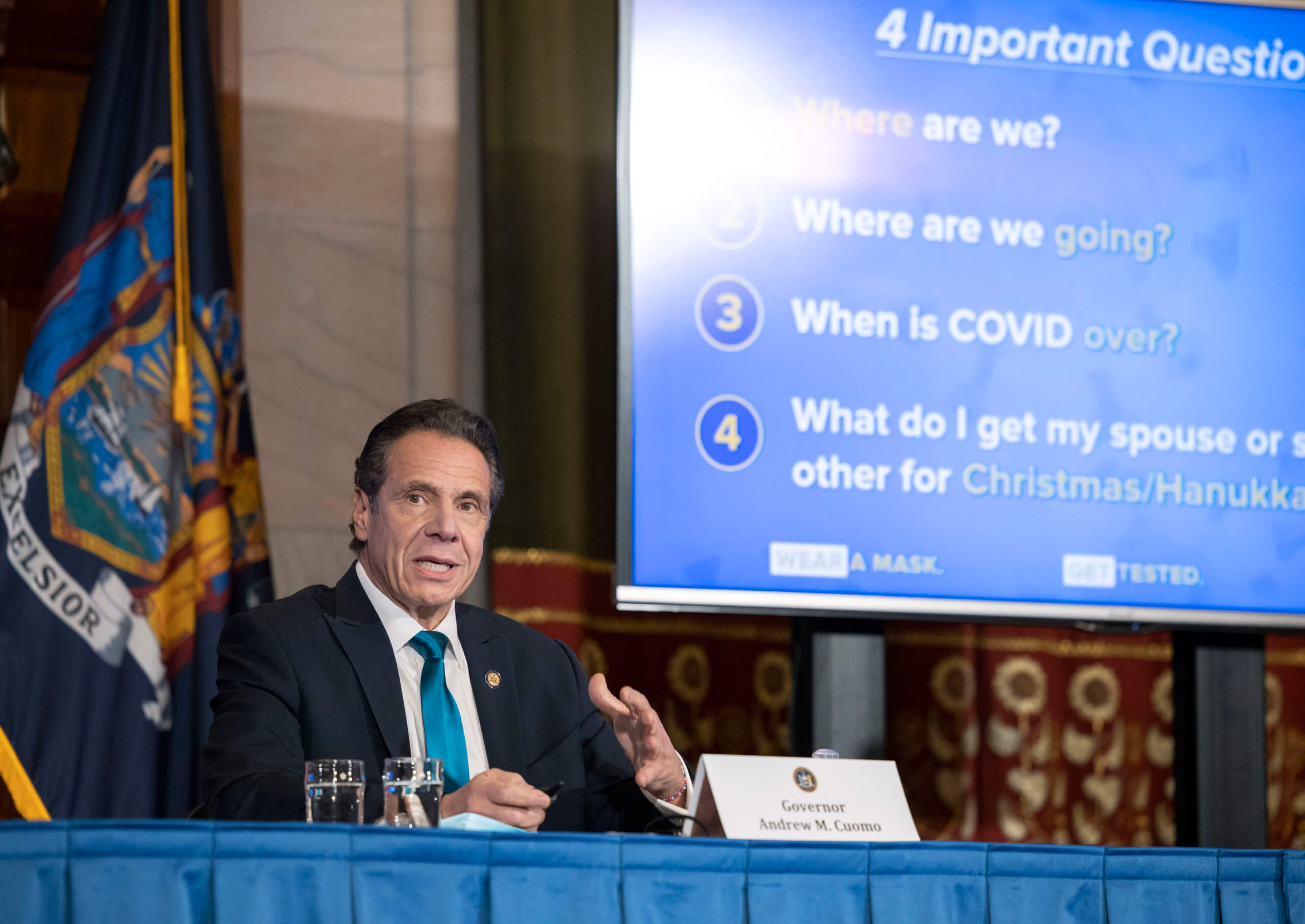 Stimulus bill and vaccines mark light at the end of a 'long tunnel,' Cuomo says | amNewYork