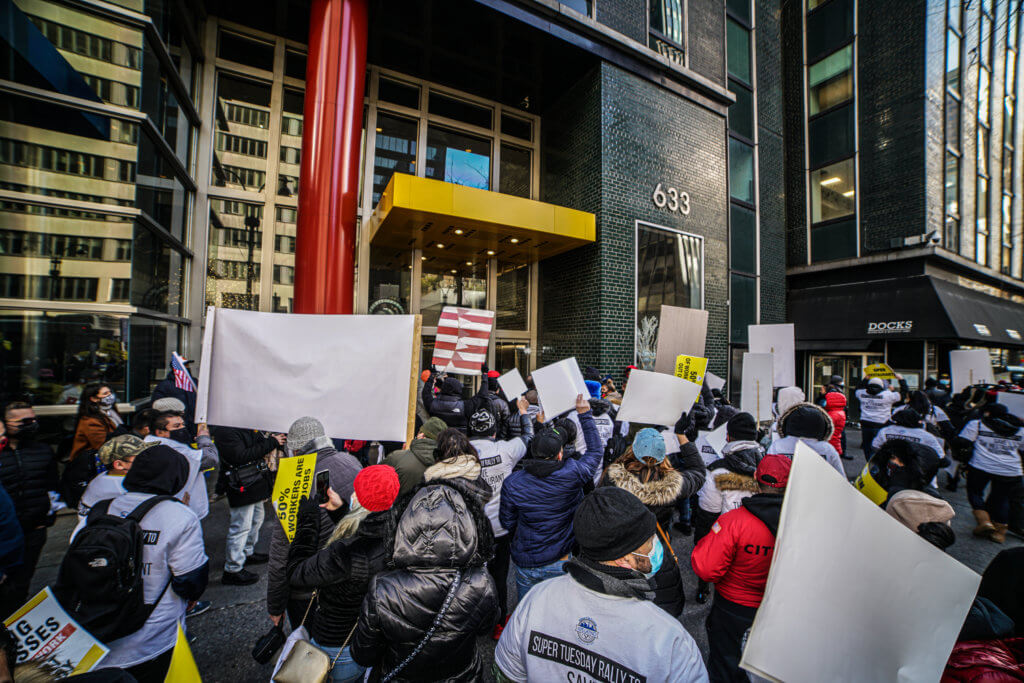 'Save us!': New York restaurant workers, owners rally for aid at Manhattan march 4