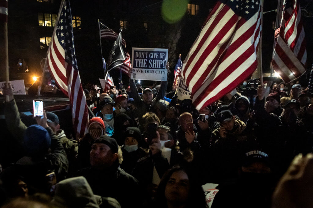 NY: Mac’s Public House Protest Over COVID-19 Closure – Don’t bring down the ship