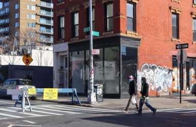 williamsburg-brookly-empty-storefront-north-6th-street-dec-2020-chubert-2
