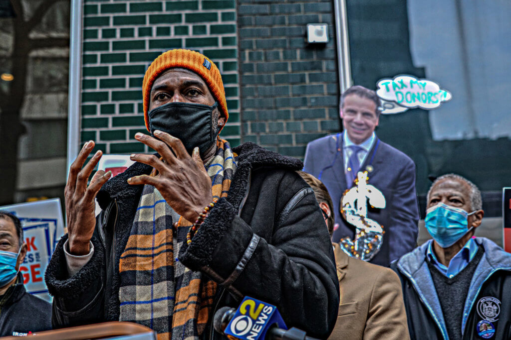 Public Advocate Williams' campaign to 'Invest in NY' presses Cuomo to tax the rich 3