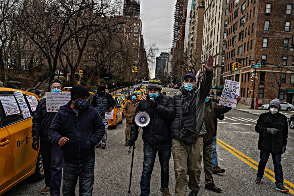 New York City cabbies beg de Blasio for forgiveness, at last, of heavy medallion debt 3