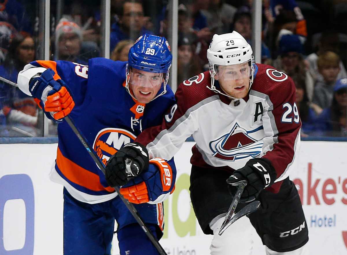 NHL: Colorado Avalanche at New York Islanders