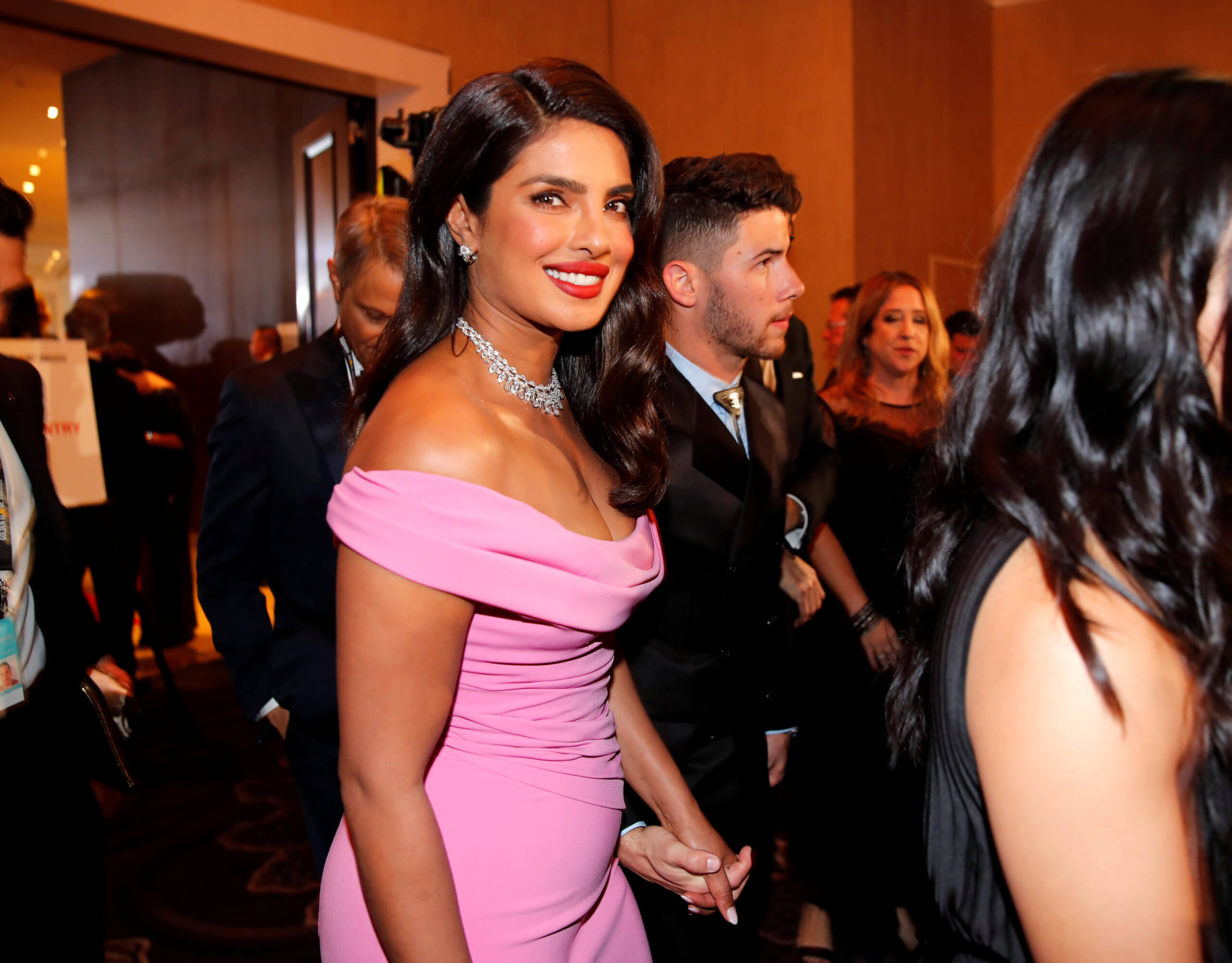 Actor Priyanka Chopra Jonas Dissects Her Life In Memoir Unfinished Amnewyork