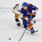 Barzal Islanders Crosby