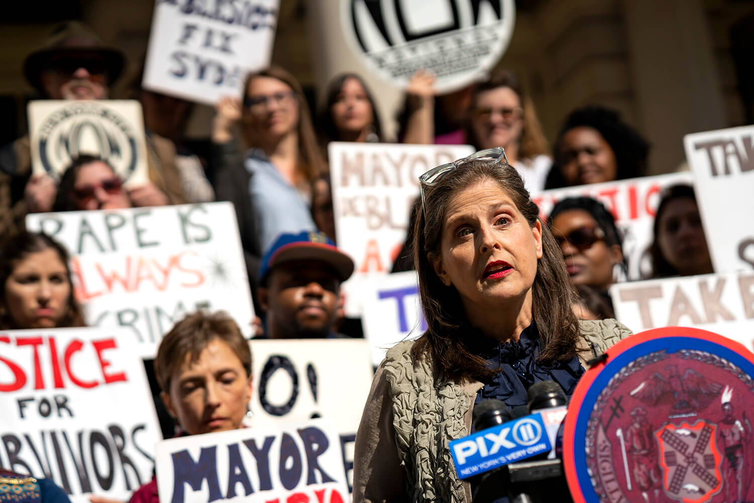 Helen Rosenthal, Gloria Steinem Demand Reforms to NYPD's Special Victims Division 2 Council Member Helen Rosenthal joined sexual assault survivors and anti-rape advocates at City Hall to demand that Mayor de Blasio order NYPD Commissioner Dermot Shea to remedy under-prioritizing of the NYPD’s Special Victims Division. Photo by Tsubasa Berg
