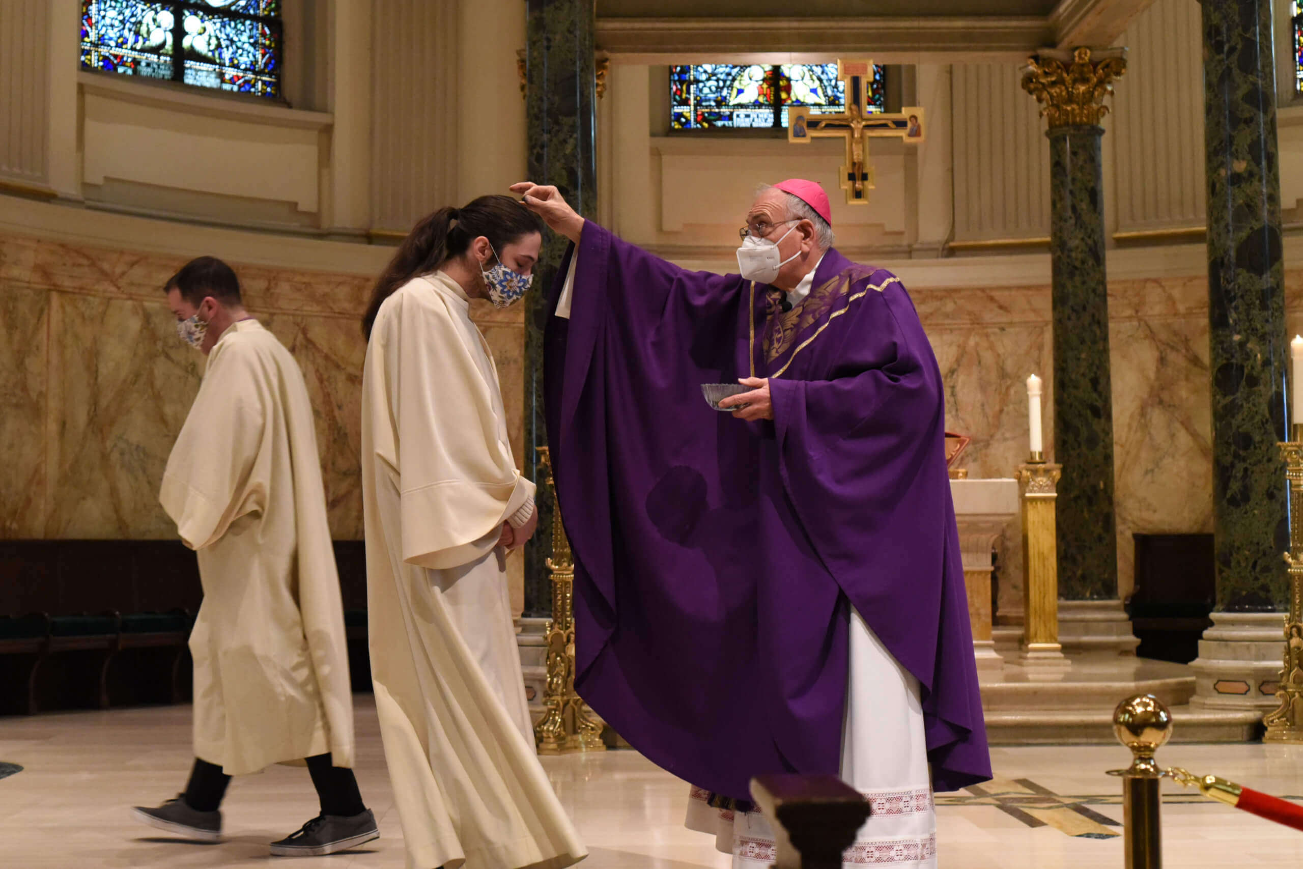 An ashless Ash Wednesday at Manhattan cathedral, while Brooklyn faithful get sprinkle of Lenten symbol 2