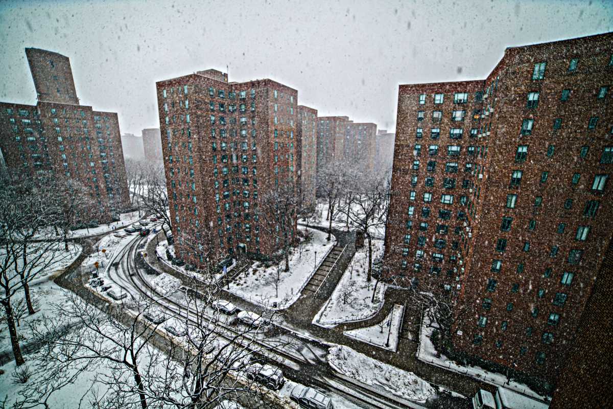 First snowfall of the season blankets NYC; winter weather advisory remains in effect