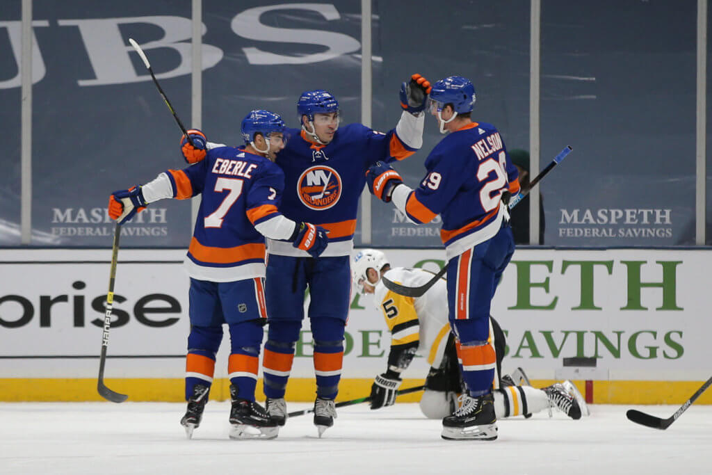 Islanders second line