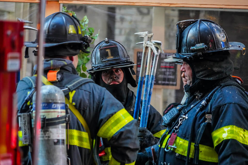 Three firefighters sustain minor injuries during battle with 2-alarm blaze in Midtown Manhattan 3