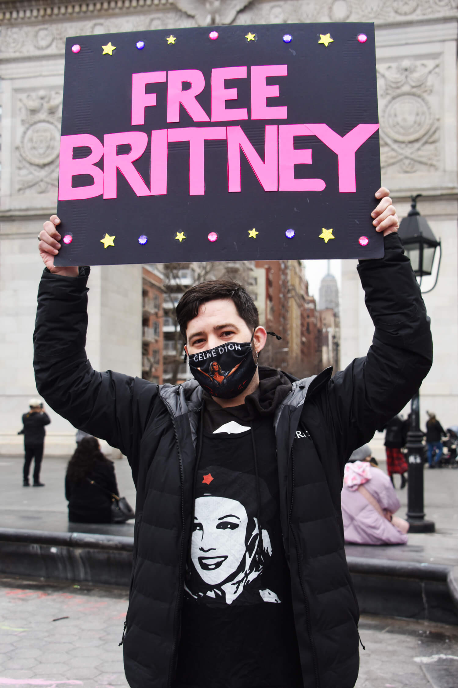 New Yorkers flock to Washington Square Park in support of 'Free Britney' movement 10