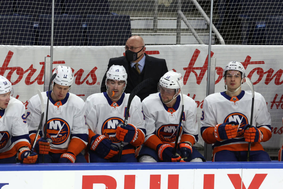 Islanders bench