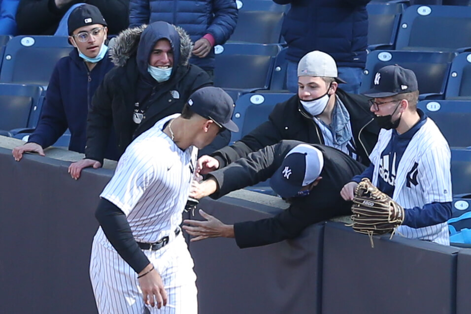 Fans returning to the Bronx proves emotional for Yankees and local