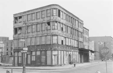 Bogardus Building on northwest corner of Washington and Murray Streets, being prepared for demolition to make way for Washington Market Urban Renewal