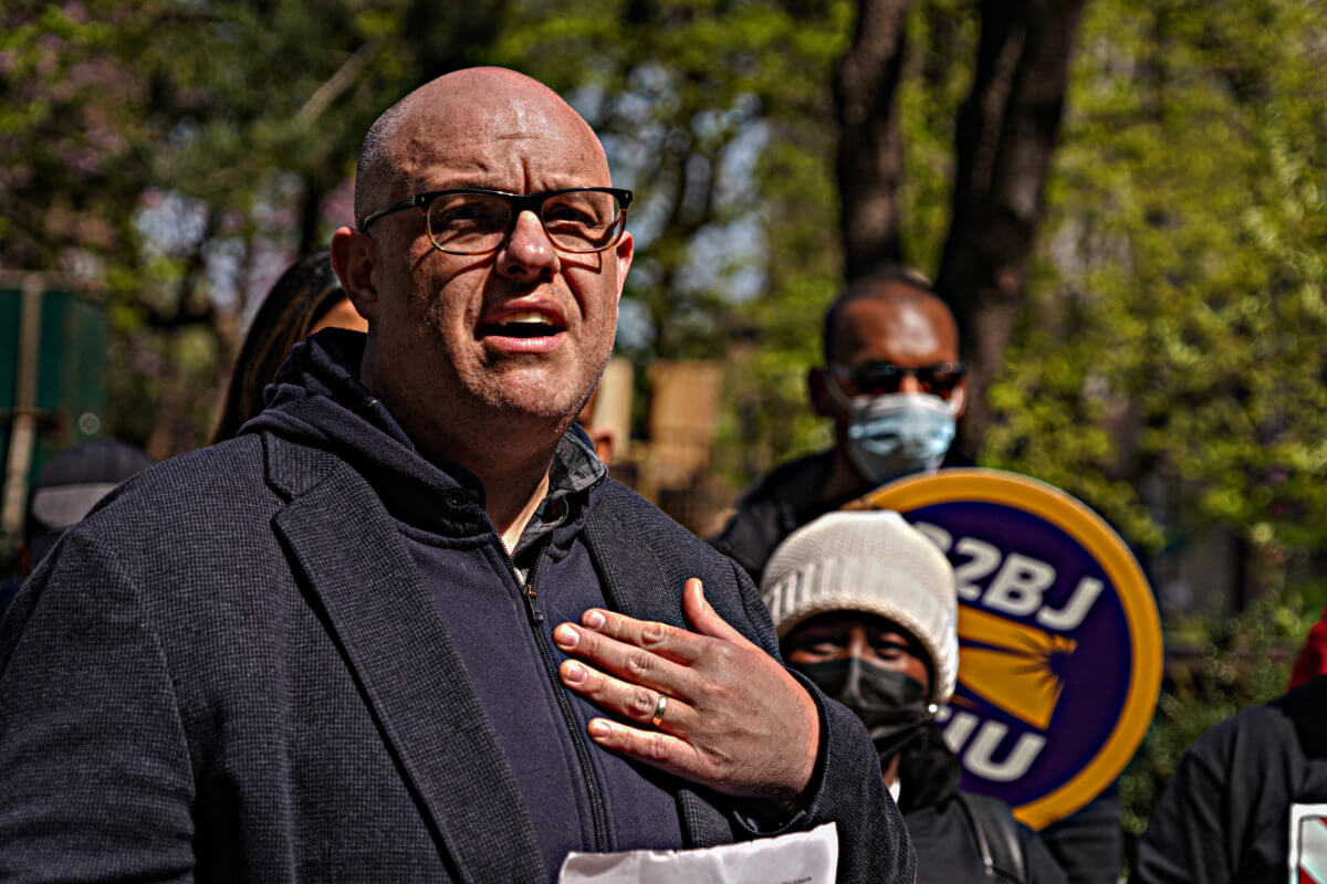 City Council coalition foots the bill for new legislation protecting delivery workers 2