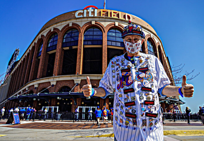 Mets announce return of black jerseys July 30 vs. Reds