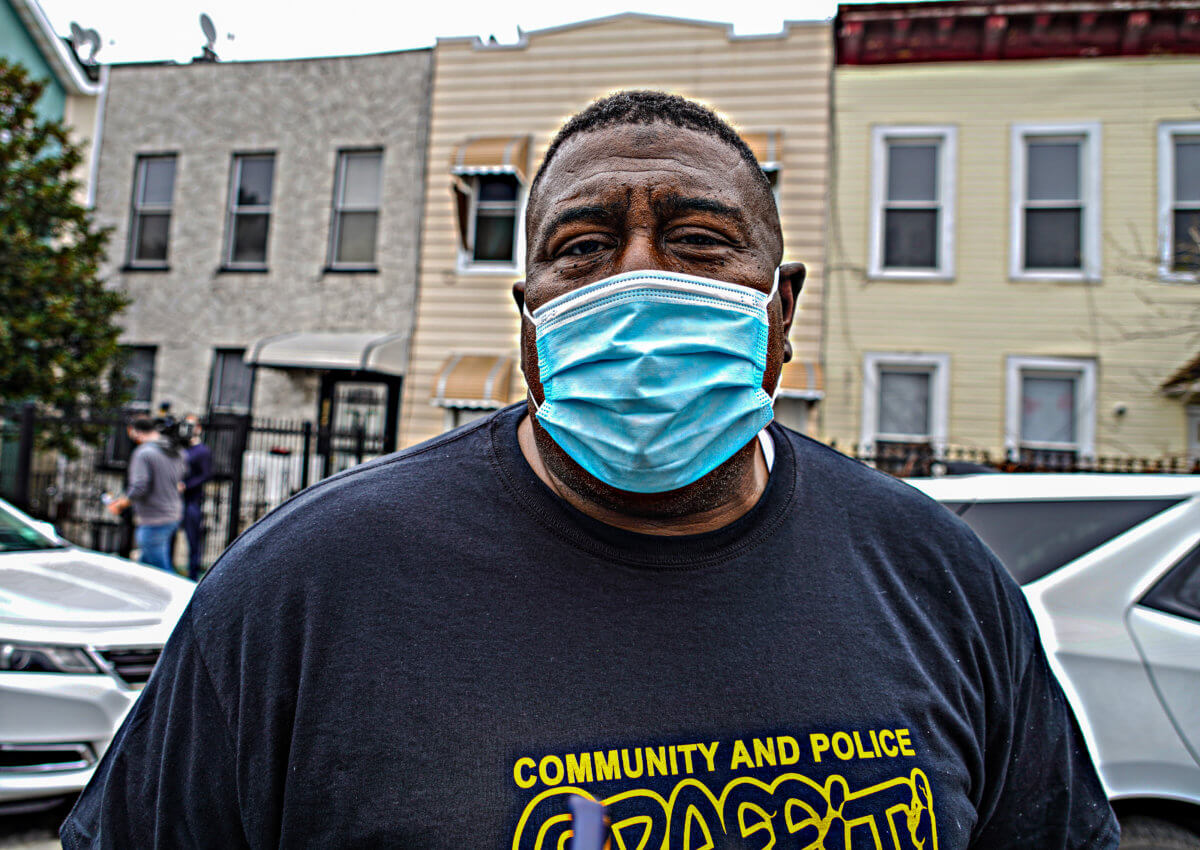 Cleanup time: NYPD, Shea head up big blitz in Brooklyn and beyond to wipe out graffiti 6