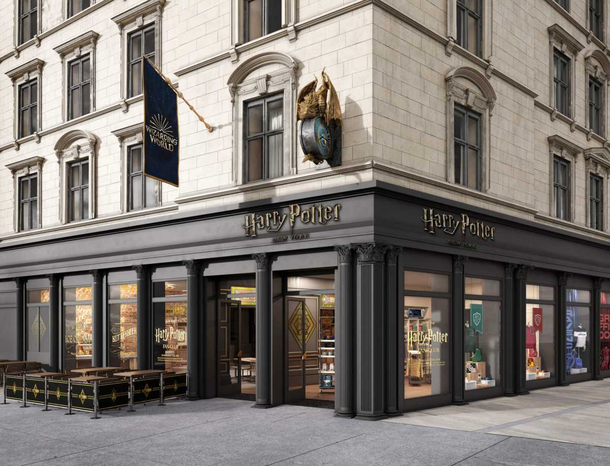 WW_Flagship_Broadway (1)