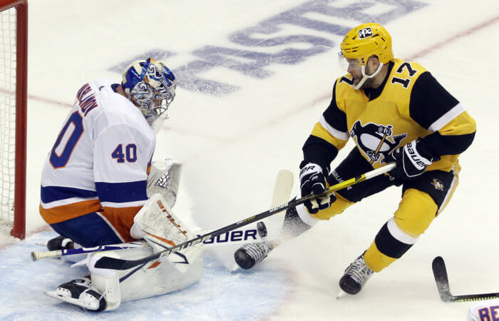 Islanders Penguins Game 2