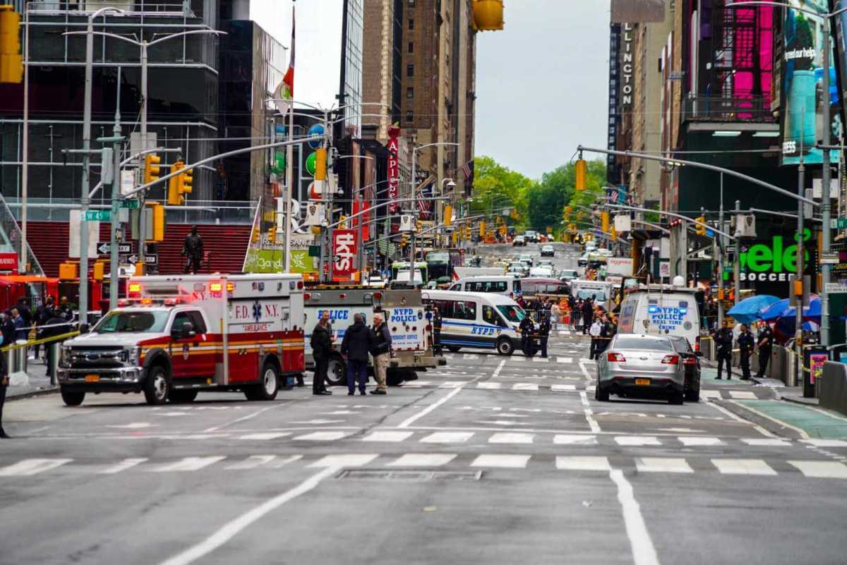 timessquareshooting-050821